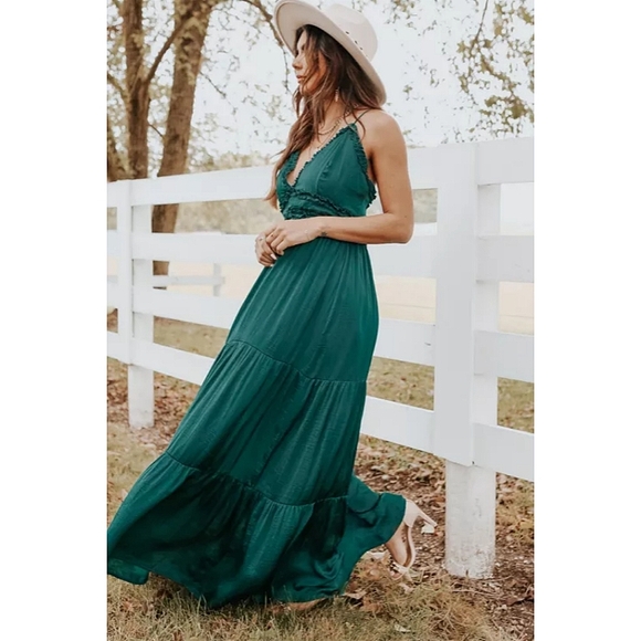 LAST ONE! Plus Size LILLY ROSE Maxi Dress With Criss Cross Back And Ruffles - Picture 4 of 6